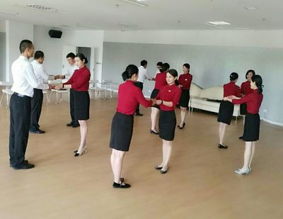 新时代宾馆康乐部――礼仪集训精彩集锦